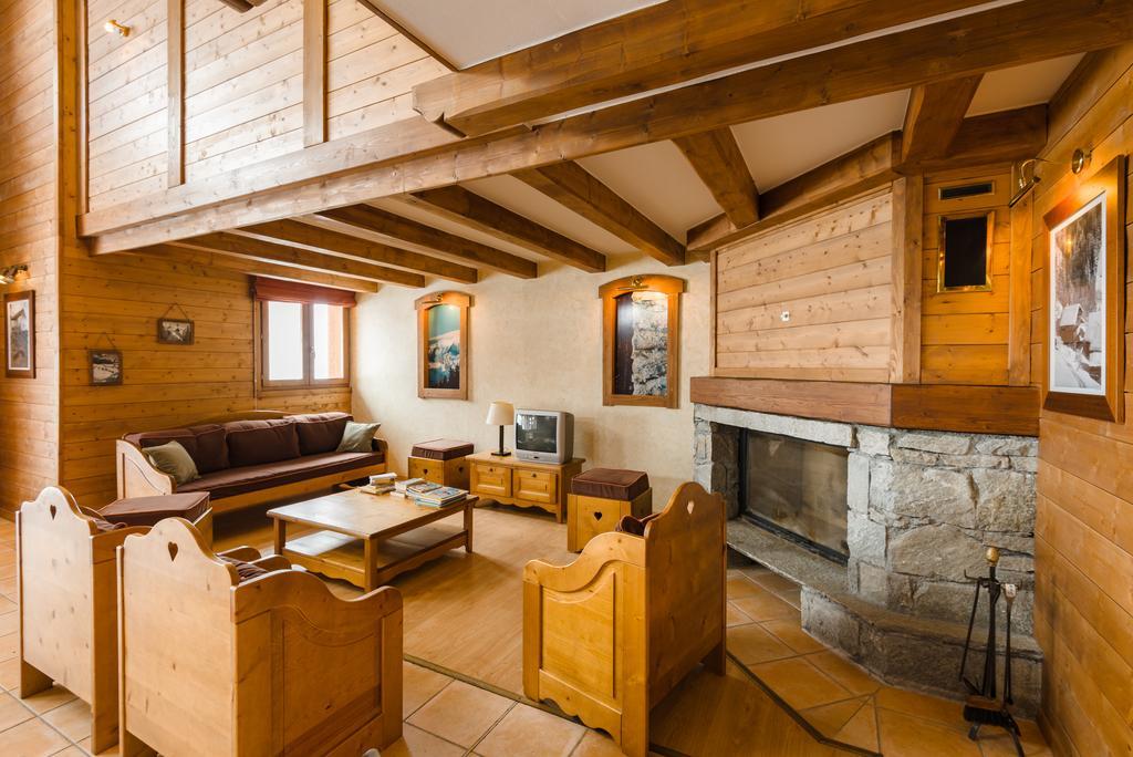 Lagrange Vacances L'Arollaie Peisey Nancroix Bagian luar foto